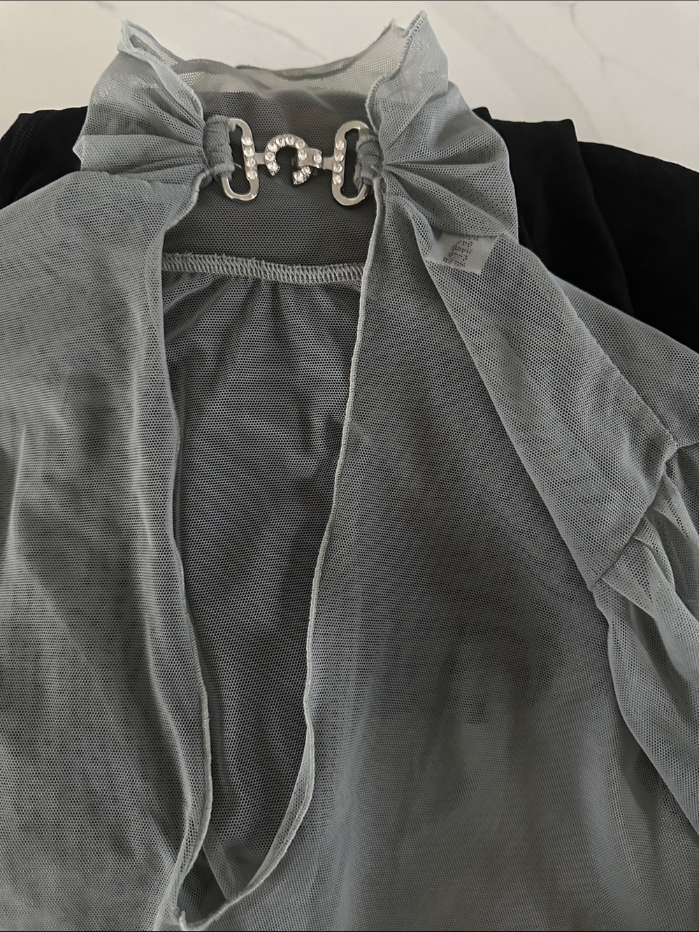 Pumpers girls Light Gray Mesh Open-Front with Decorative Silver Chain. Size XL.